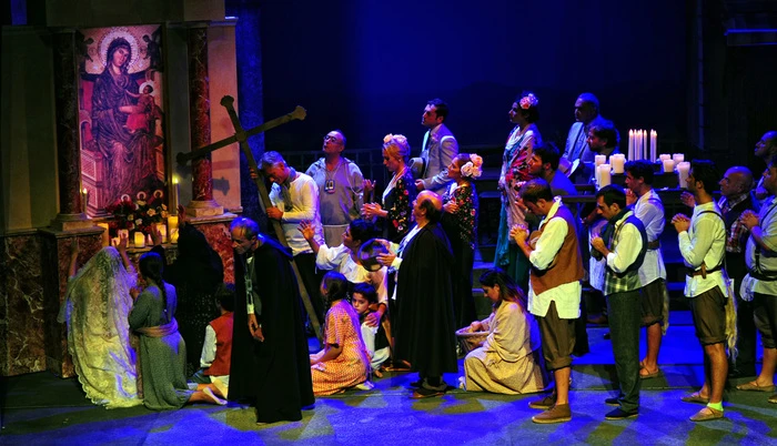Teatro Sannazaro, una stagione fra tradizione e contemporaneo