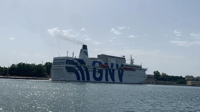 G7, a Brindisi il nuovo traghetto che ospiterà forze dell'ordine