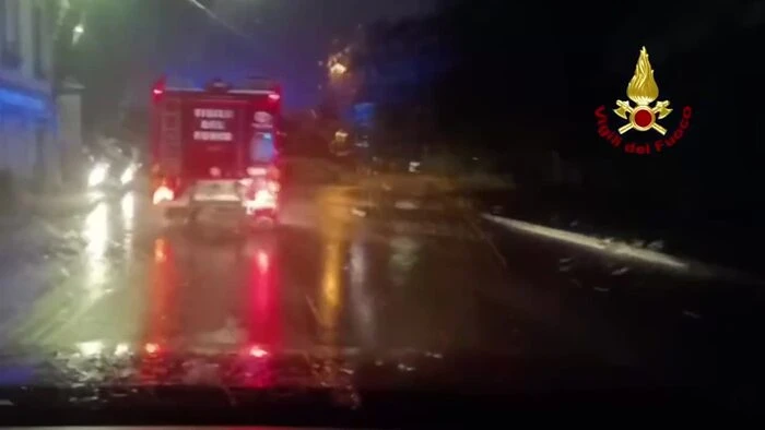 Maltempo in Lombardia, 120 interventi dei vigili del fuoco