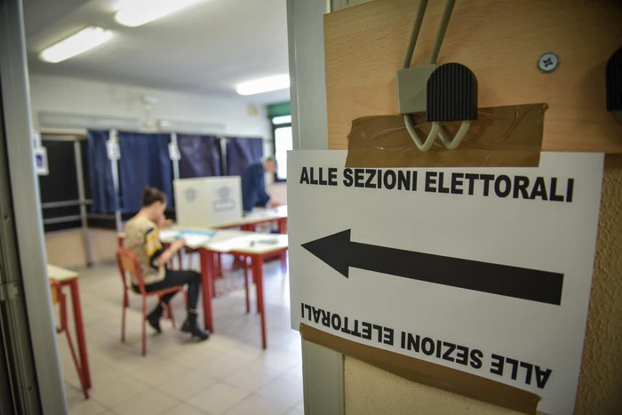 Europee: calo storico dell'affluenza, non arriva al 50%