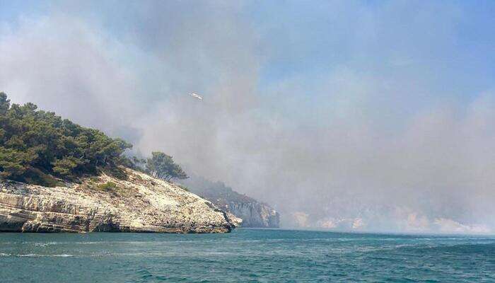 Incendio Vieste, emergenza finita si lavora ad ultime bonifiche