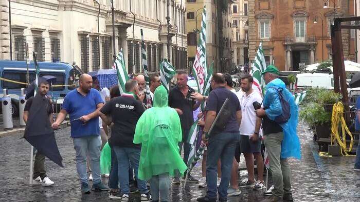 Sciopero del trasporto pubblico, sindacati in piazza a Roma