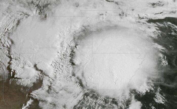 Maltempo Usa, emergenza in 7 Stati, il Kansas il più colpito