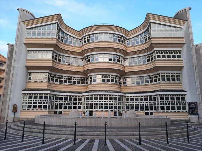 Teatro Politeama Catanzaro, Santacroce nuova sovrintendente