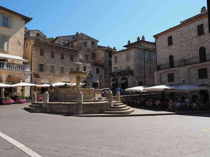 Capodanno: ad Assisi 'divieto assoluto' botti in centro