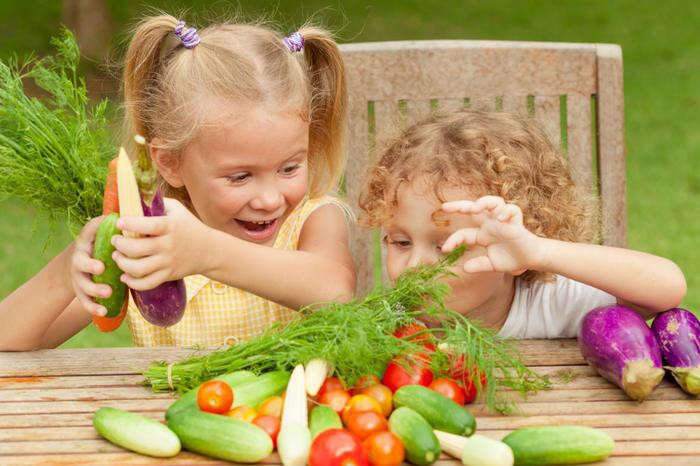 Mangiare bene da bambini protegge nell'età adulta