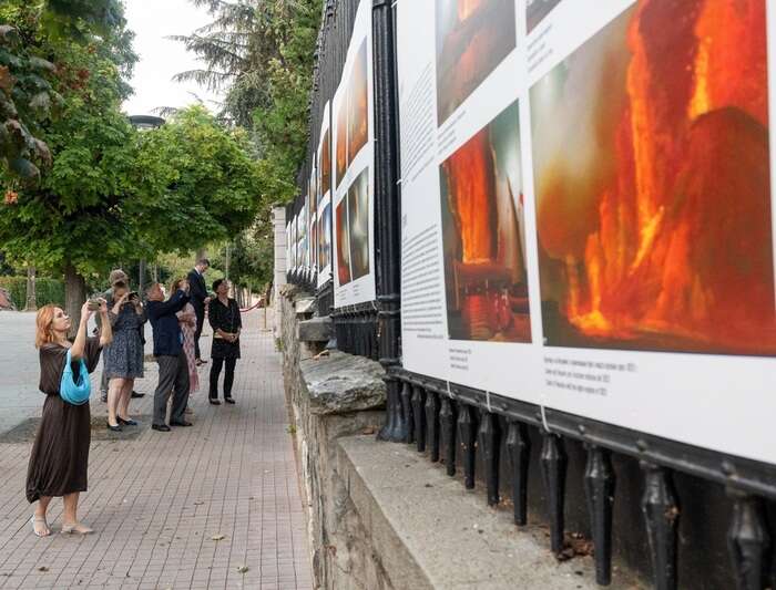 Vulcani italiani in mostra nell'ambasciata italiana a Sofia