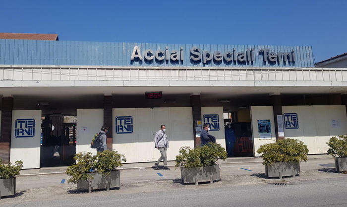 Ast spegne un forno a Terni, 'costi energia insostenibili'