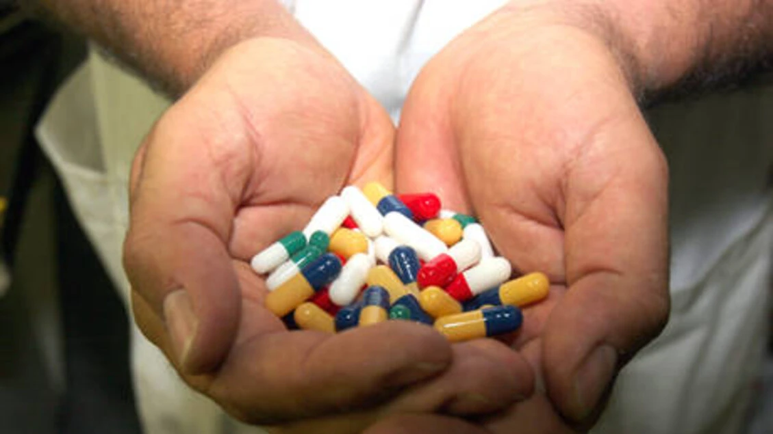 Record farmaceutica italiana, 56 miliardi produzione e 54 di export