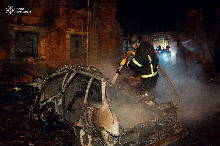 Kiev, 'drone su un palazzo a Sumy, 4 morti e 9 feriti'