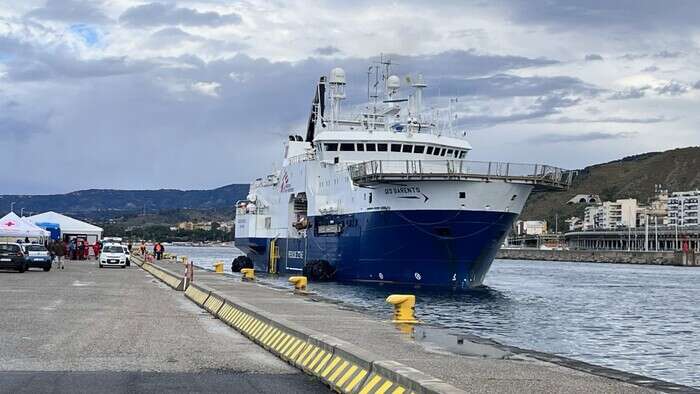 Arrivata a Reggio Calabria Geo Barents con 83 migranti a bordo