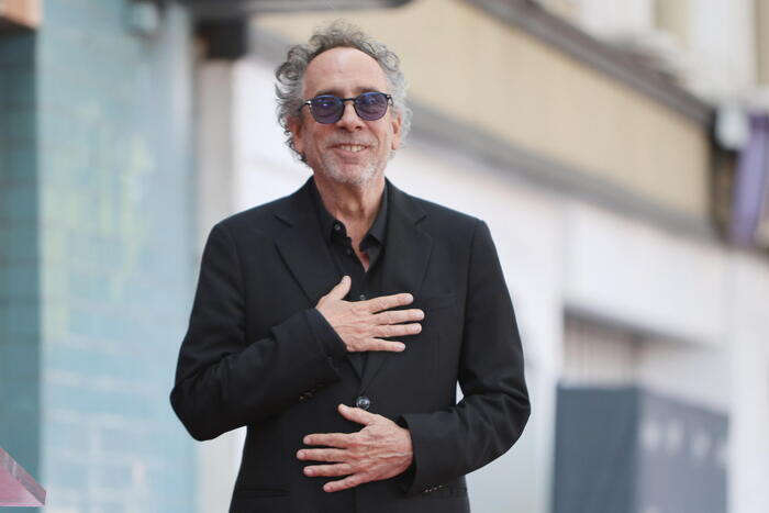 Florence Biennale, premio a Tim Burton e mostra del regista