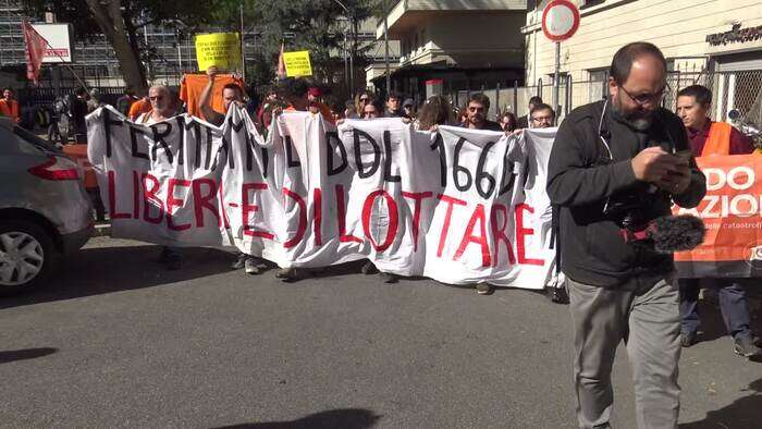 Ddl Sicurezza, Ultima Generazione in corteo a Roma