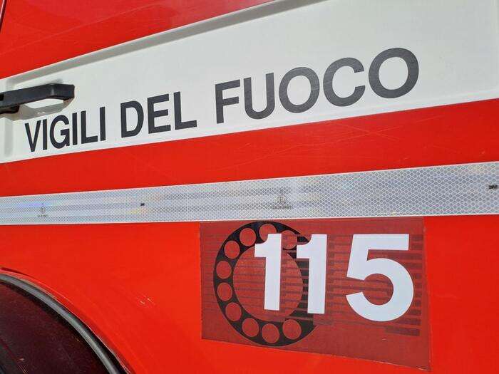 Ragazzo scompare al Furlo, ricerche con droni nella notte