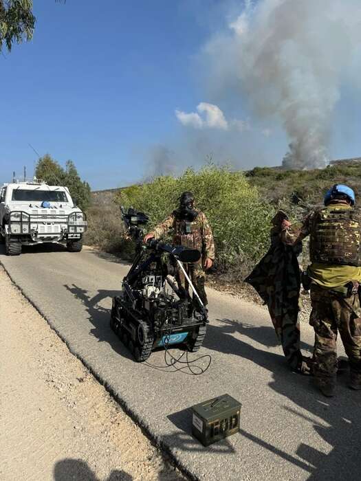 Caschi blu italiani trovano ordigni incendiari in Libano