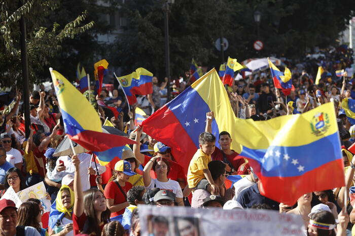 Ong, 17 arresti nelle ultime proteste anti-Maduro in Venezuela