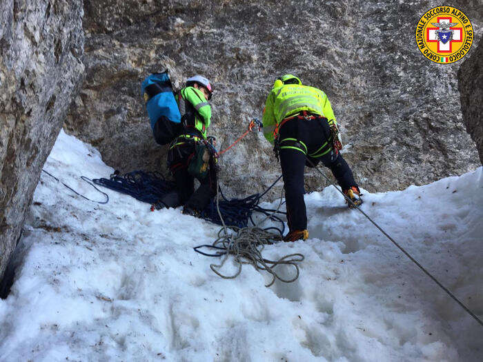 Riprese le ricerche dell'alpinista disperso sull'Adamello