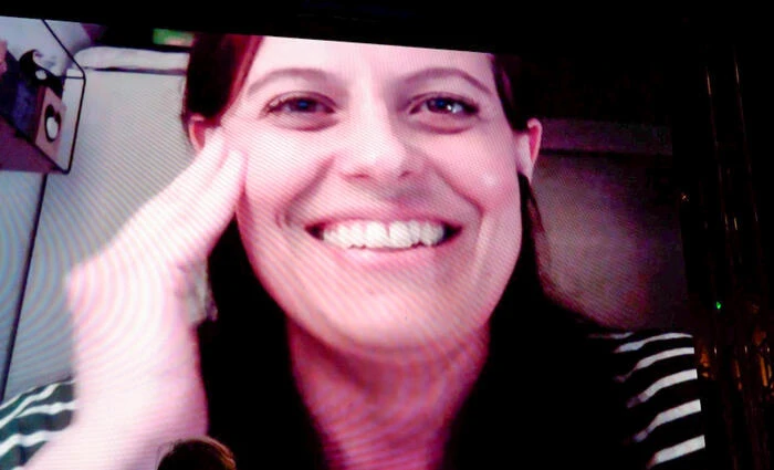 Consigliere FdI chiede di pignorare gli stipendi di Ilaria Salis