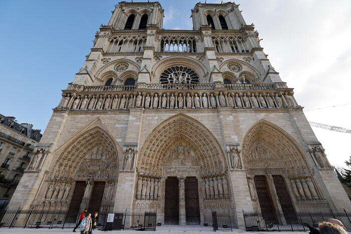 A Notre-Dame de Paris una messa per ringraziare i donatori