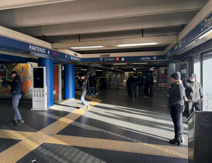 Controlli a tappeto in metro Roma, quattro arresti e due denunce