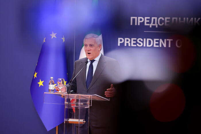 Tajani, acquistare beni Usa per evitare guerra commerciale