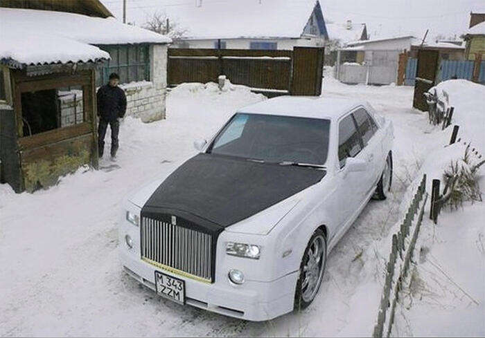 Trasformare vecchia Mercedes E in Rolls,in Kazakistan si può