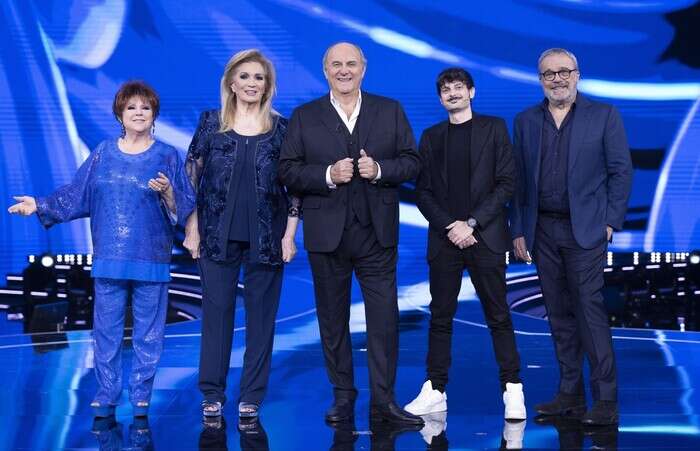 Scotti al via con Io Canto Senior su Canale 5 in prima serata