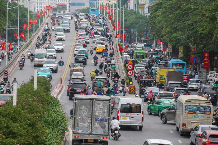 Ad Hanoi dal 2025 stop alla circolazione dei veicoli inquinanti