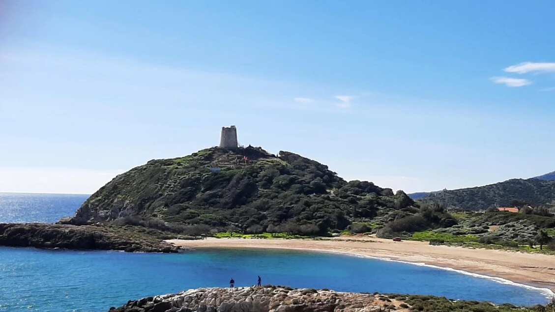 Naufragio migranti in Sardegna, 17 soccorsi, uno era ferito