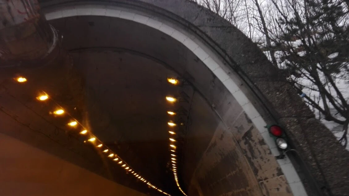 A24, chiusure notturne del traforo del Gran Sasso