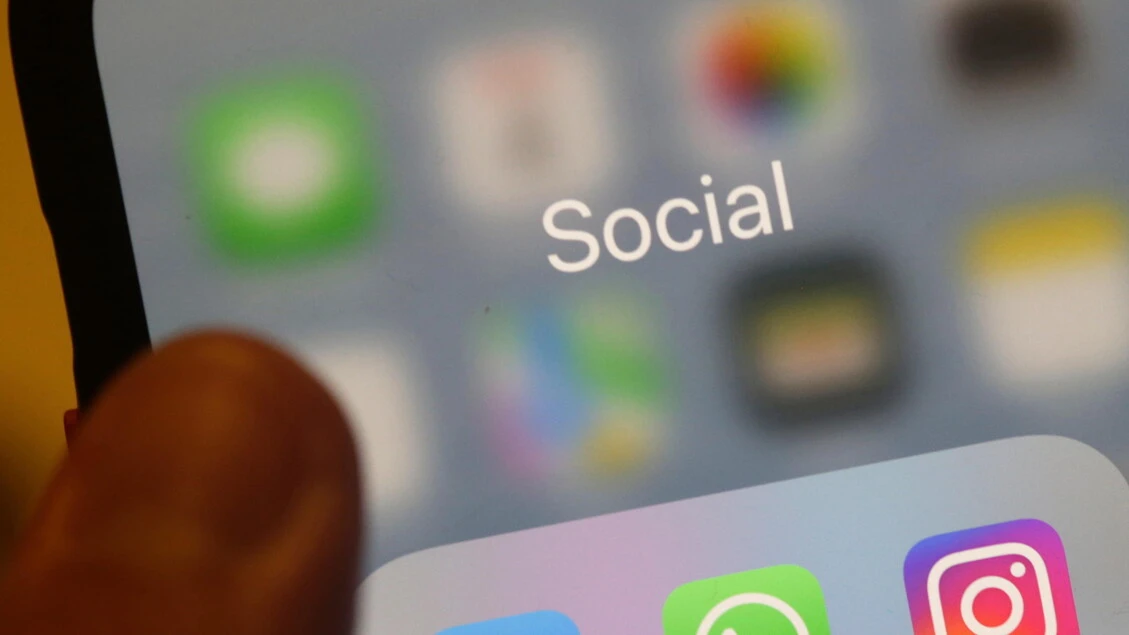 WhatsApp al lavoro sui messaggi che si autodistruggono
