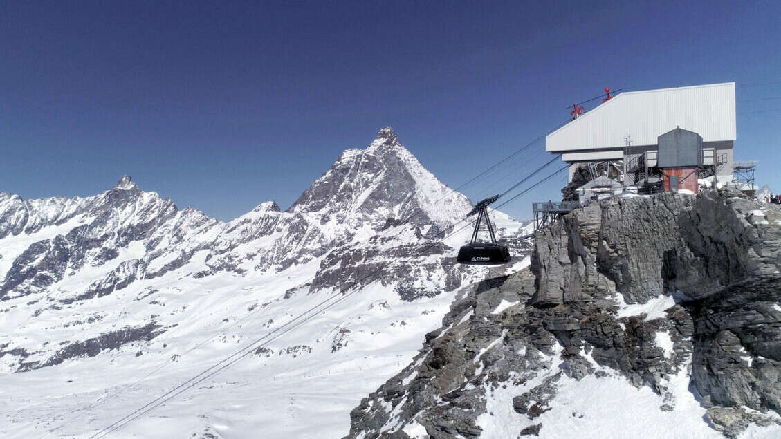 Black out a Cervinia, disagi per gli sciatori su impianti a fune