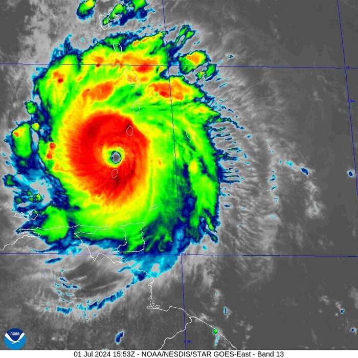 I satelliti scrutano l’uragano Beryl, il più forte di inizio estate