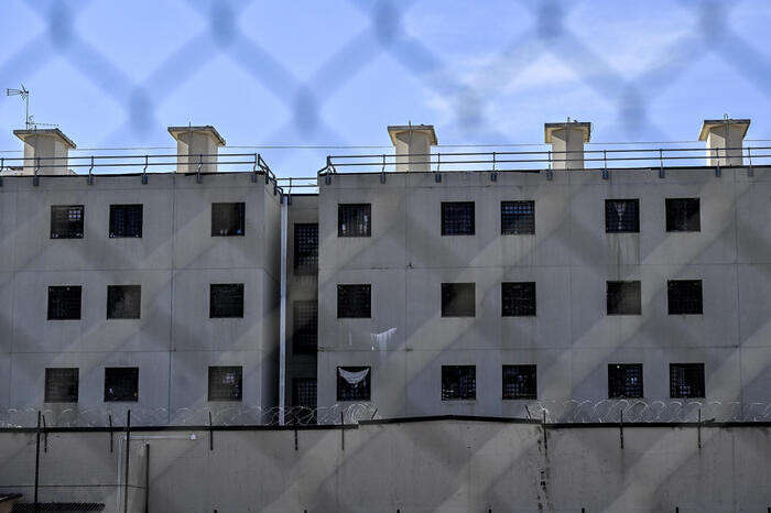 Sos Garanti, pezzo di carcere minorile alla Dozza di Bologna