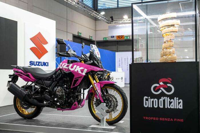 Suzuki è la Casa motociclistica ufficiale del Giro d'Italia