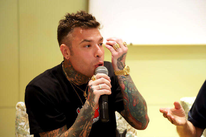 Fedez a Sala, 'contribuire alla sicurezza è il tuo lavoro'