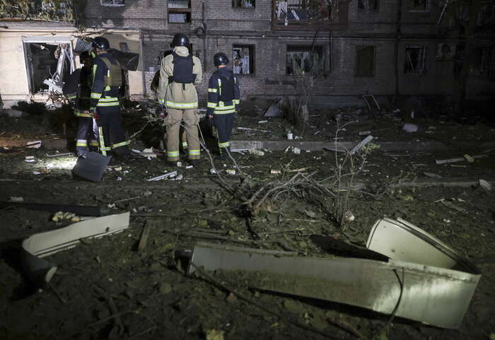 Kiev, raid russi su un villaggio in Zaporizhzhia, 2 morti