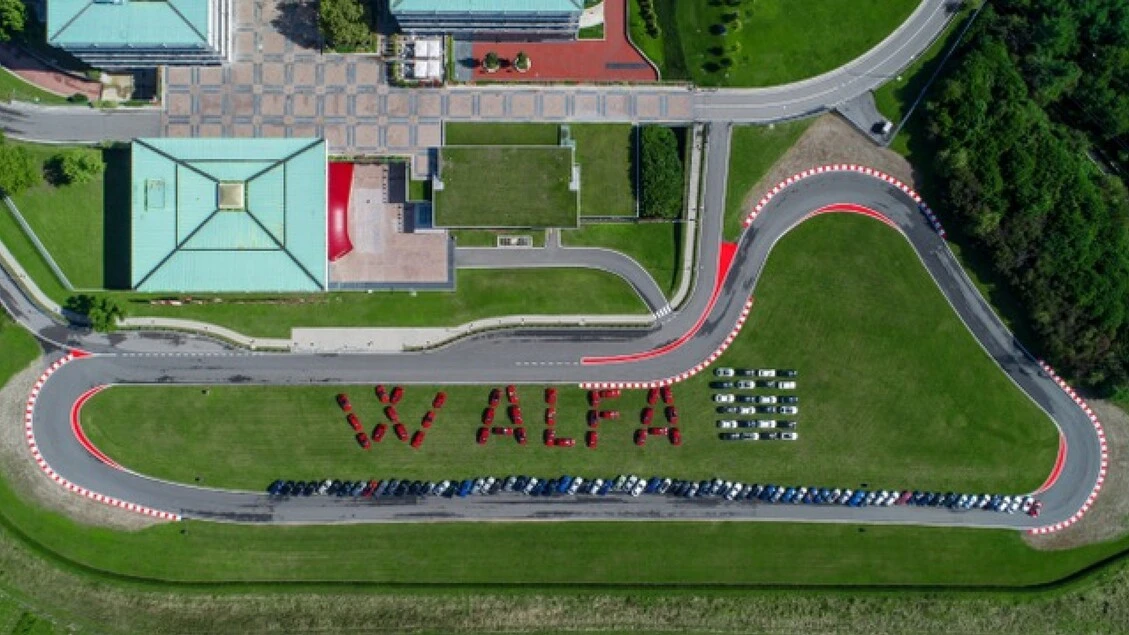 Festa Alfa Romeo per celebrare il 115° compleanno