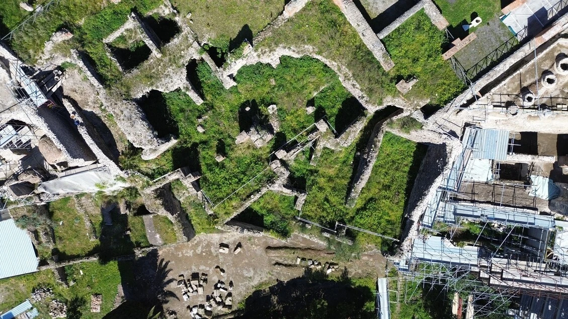 Pompei, dopo l'eruzione una favela per i disperati