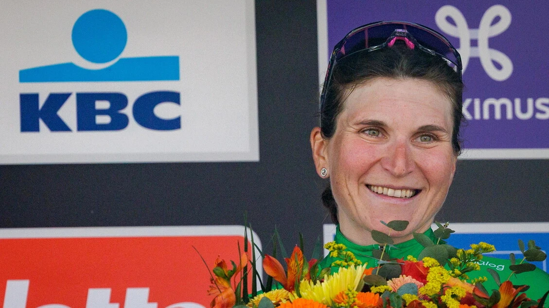 Vollering sfida Longo Borghini, al via il Giro Women