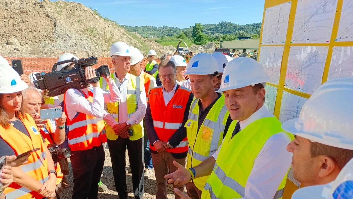 Asti-Cuneo: Cirio, 'l'autostrada apre entro fine anno'