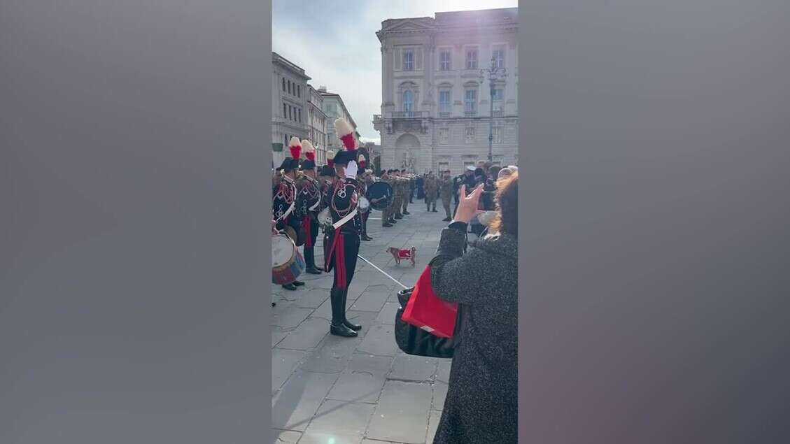 Trieste suona l'Inno e attende il Vespucci, domani l'arrivo in porto