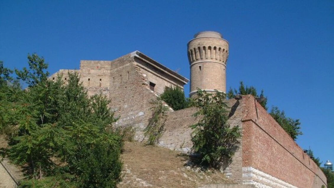 Demanio, online i bandi per il recupero di 20 immobili statali