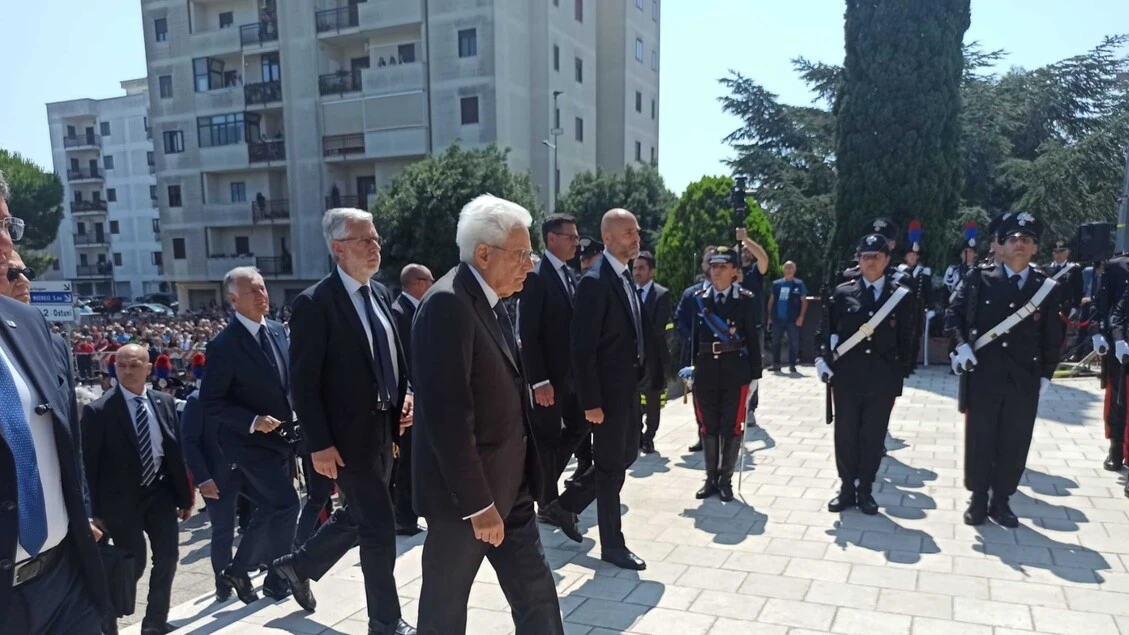 Carabiniere ucciso, Mattarella arrivato a Ostuni per funerali
