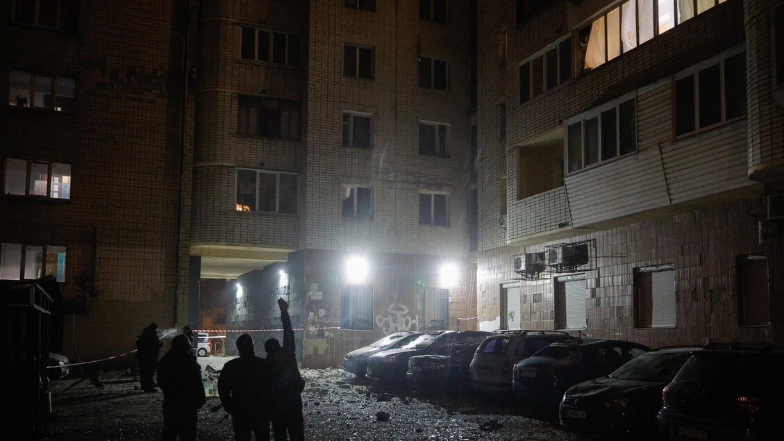 Attacco russo con missili e droni su Kiev