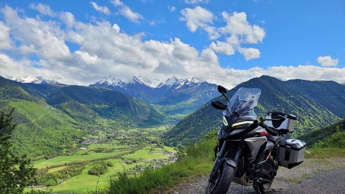 Arriva al traguardo il Multistrada 60.000 km European Tour