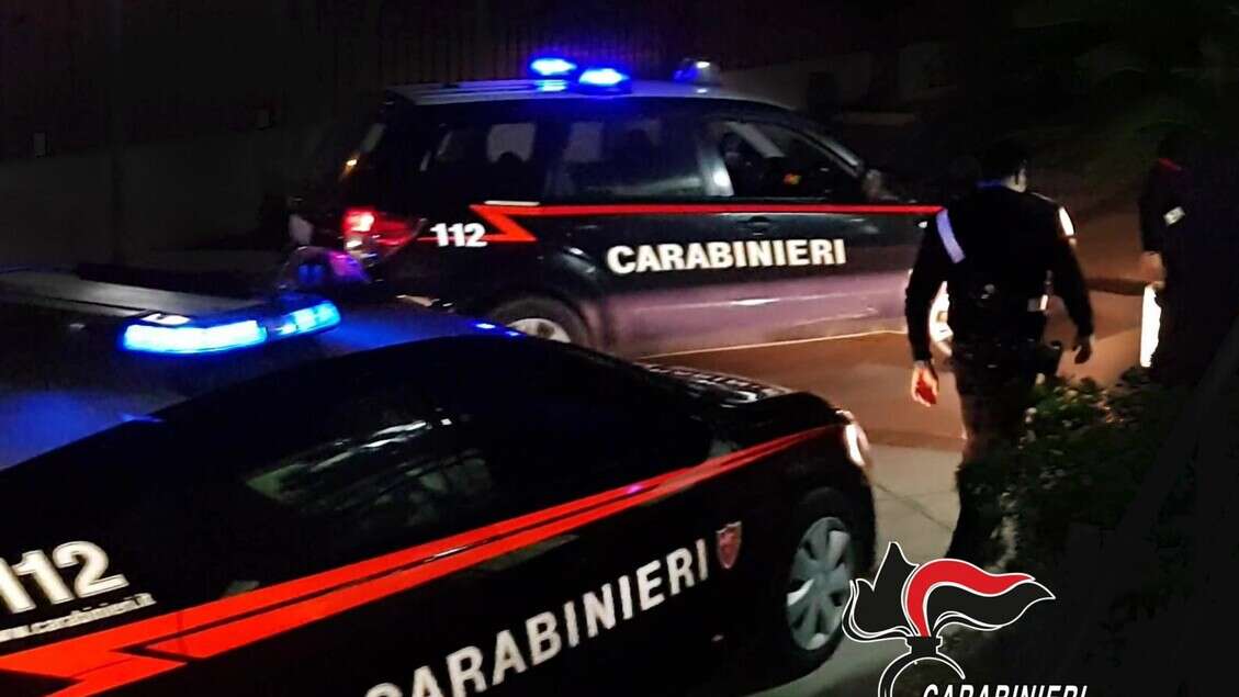 Rissa in un centro per richiedenti asilo, cinque arrestati