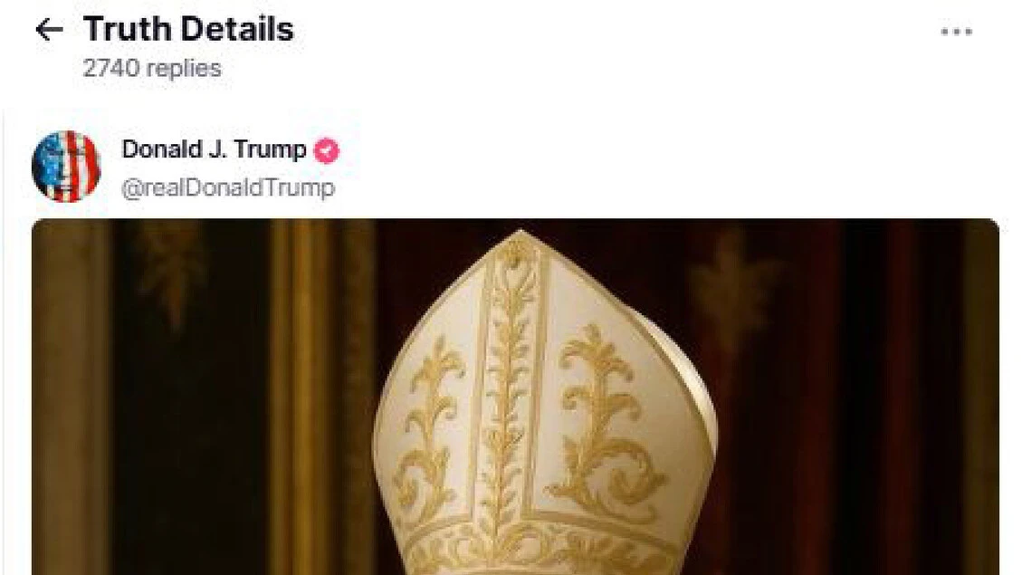 Trump, 'la mia foto da Papa? Ai cattolici è piaciuta'