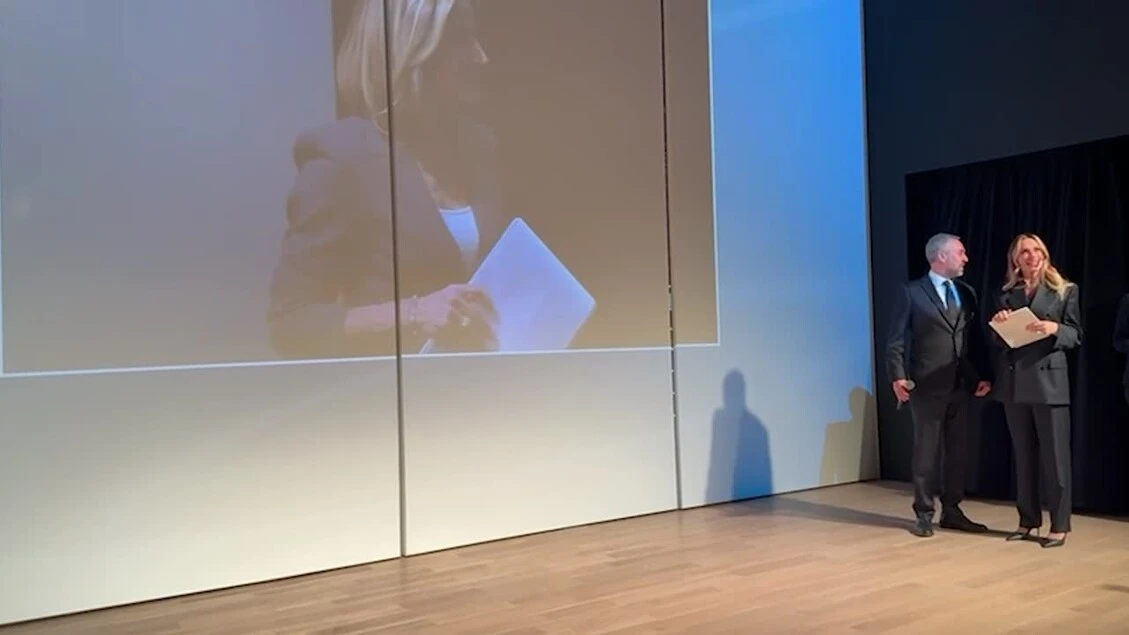 Milano-Cortina, Tajani svela a Osaka la torcia