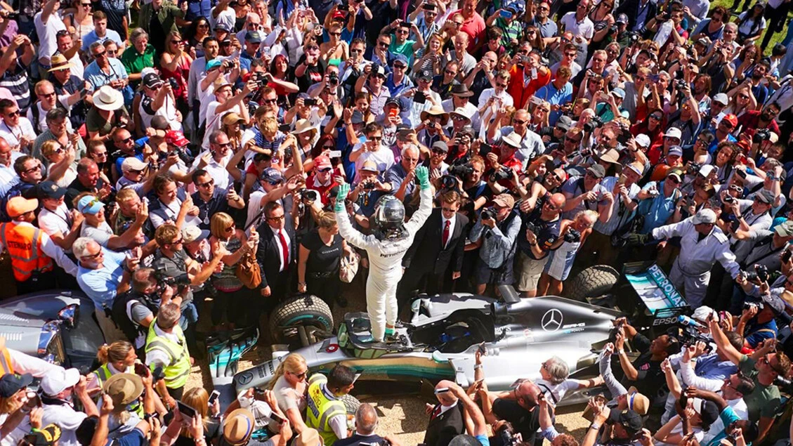 Goodwood, dalla polvere delle supercar all'altare della F1